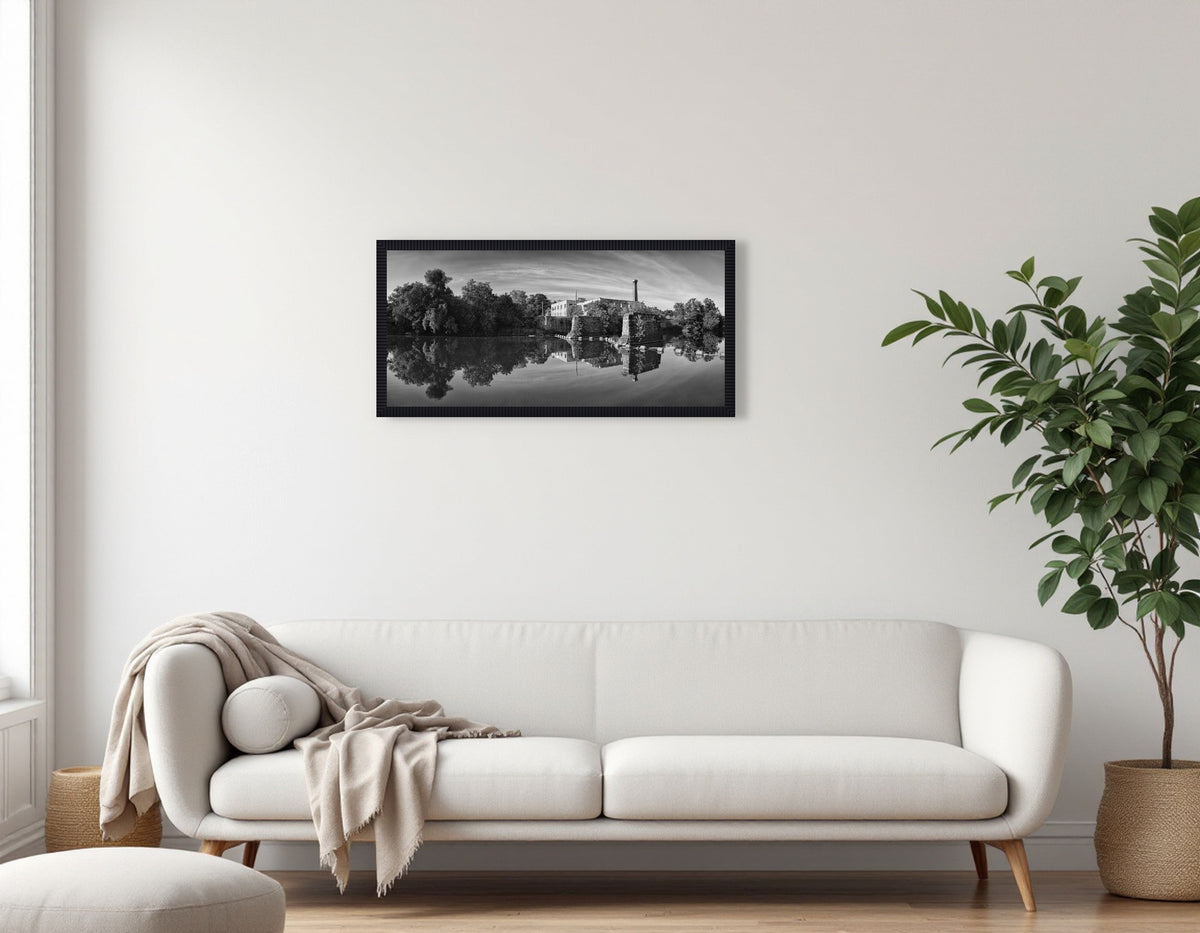 2772384 :: Little Folks Building Panorama